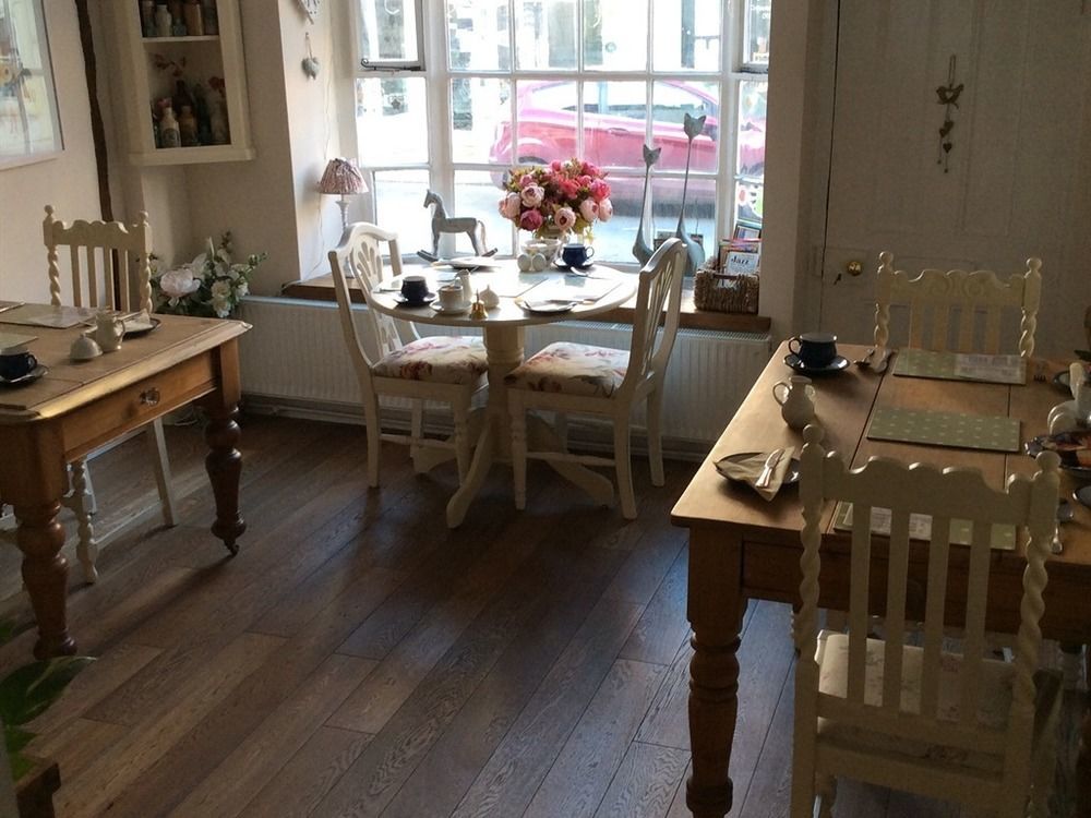 Old Street B&B ابتون أوبون سفيرن المظهر الخارجي الصورة