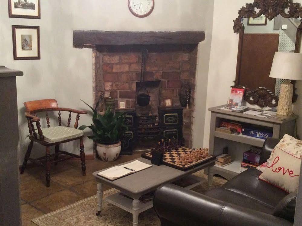 Old Street B&B ابتون أوبون سفيرن المظهر الخارجي الصورة