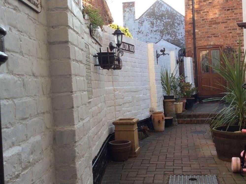 Old Street B&B ابتون أوبون سفيرن المظهر الخارجي الصورة